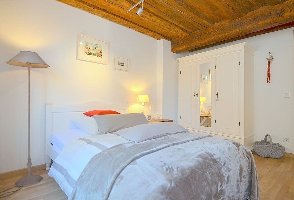 property detail images