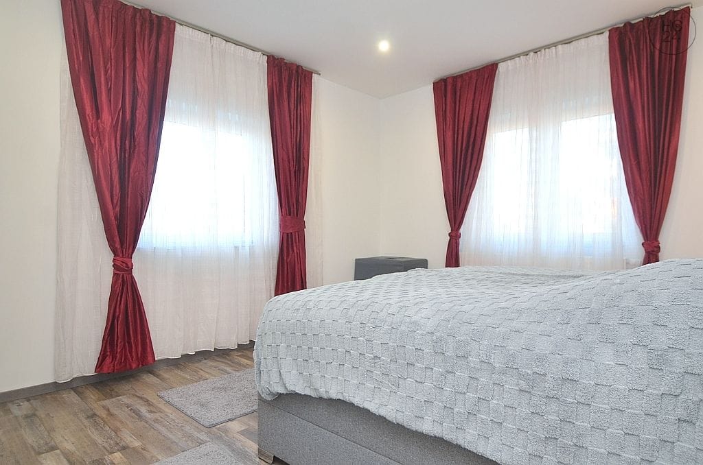 property detail images